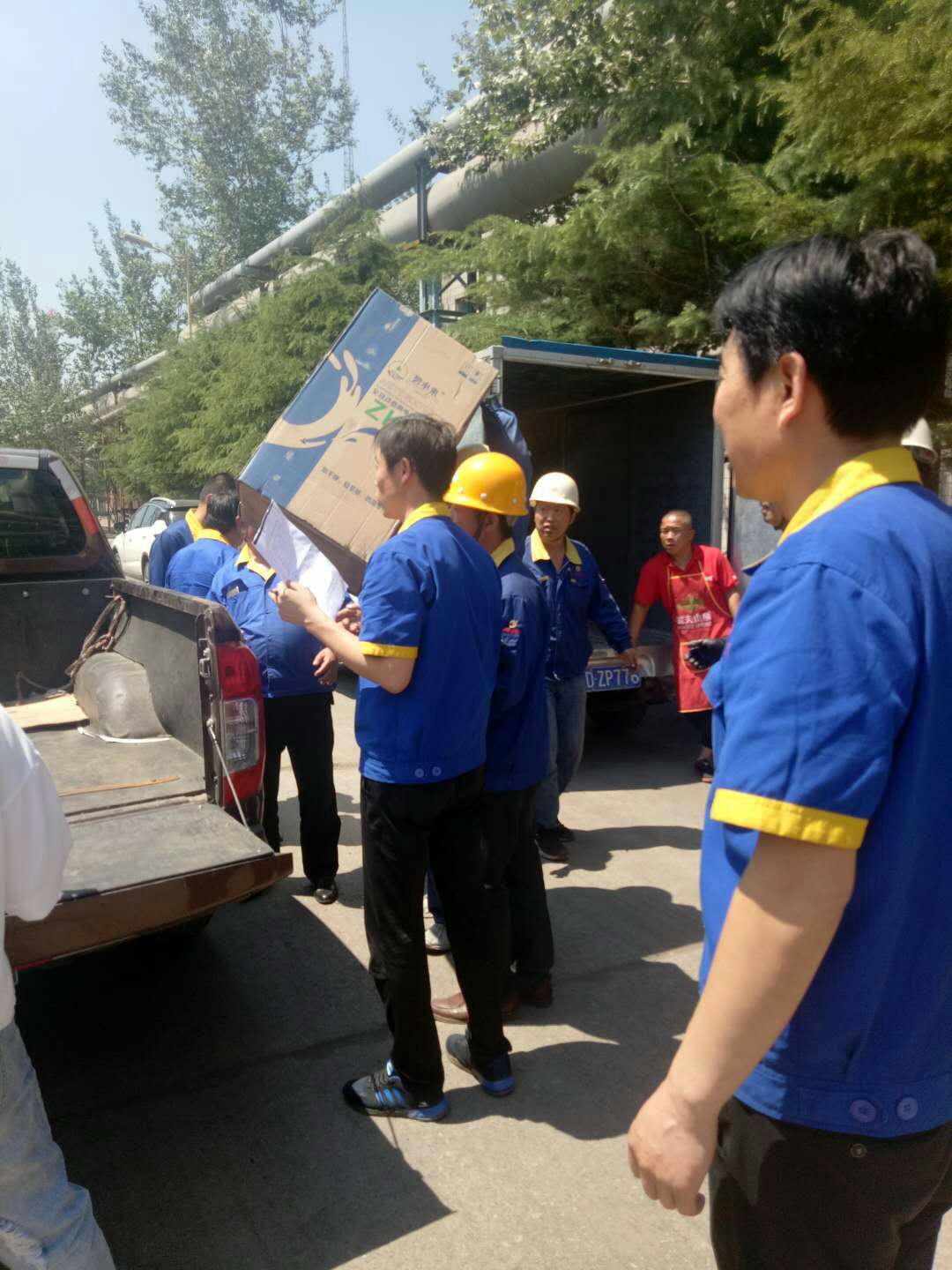 公司领导慰问一线职工“炎炎夏日 送去清凉”